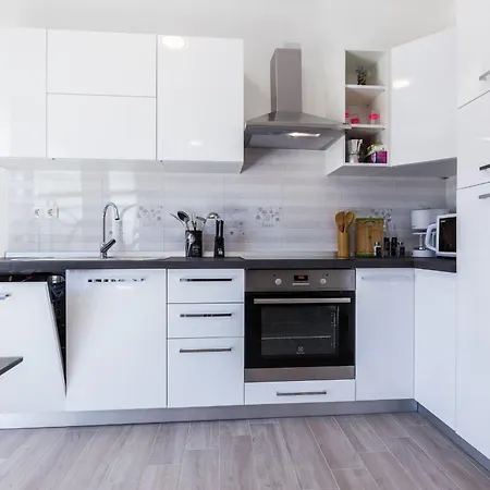 Nikola Free Parking Bbq Appartamento *