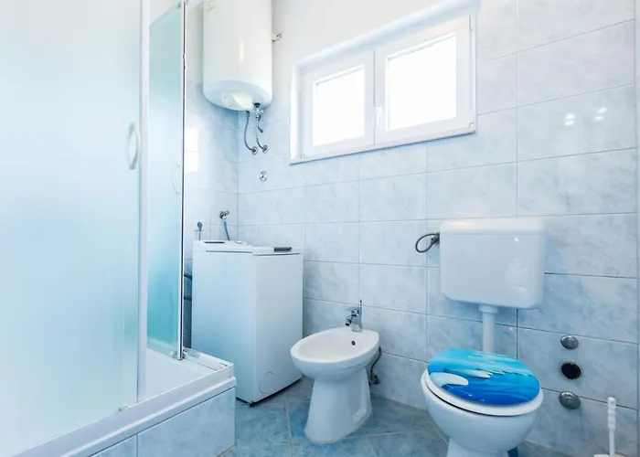 Nikola Free Parking Bbq 公寓 *