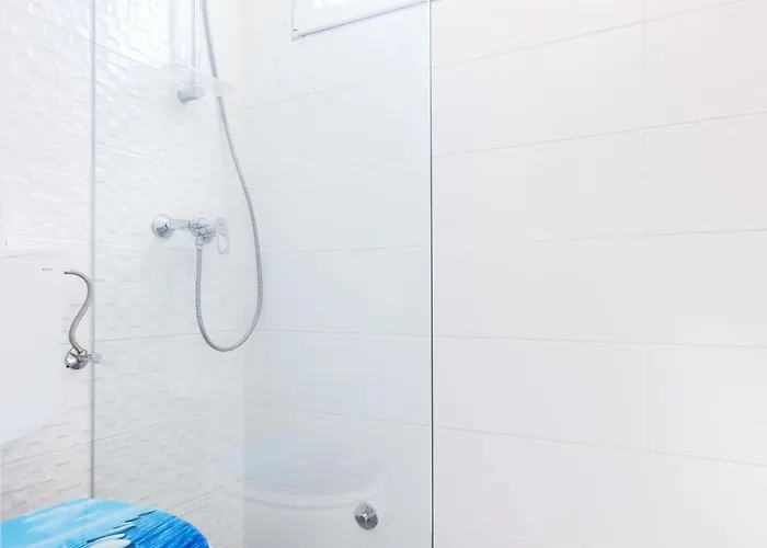 Nikola Free Parking Bbq 公寓 *