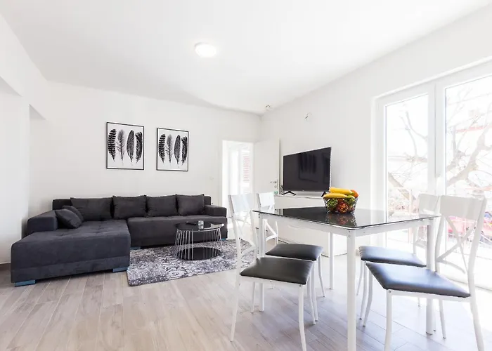 Nikola Free Parking Bbq 公寓